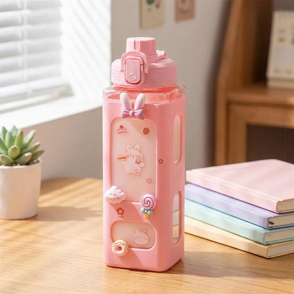 700ml Kawaii Water Bottle with Lid and Straw