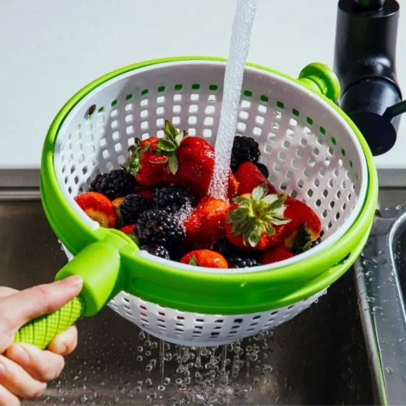Spinning and Straining Colander